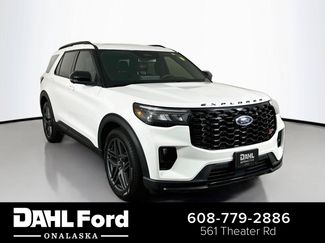Used 2025 Ford Explorer ST AWD/4WD video 1
