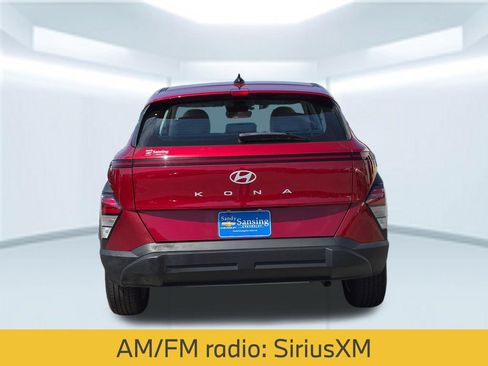 Used 2024 Hyundai Kona SE FWD image 5