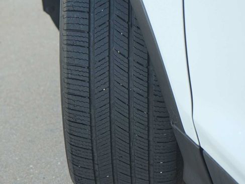 Used 2017 Ford Escape SE FWD image 29