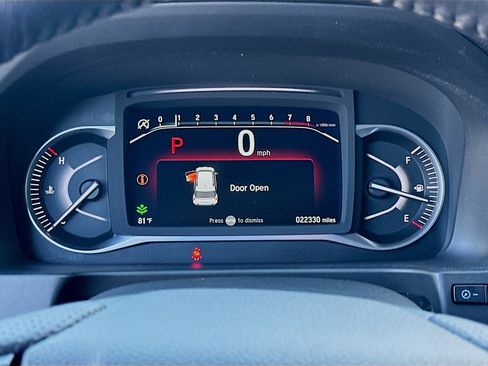 Used 2025 Honda Passport EX-L image 10