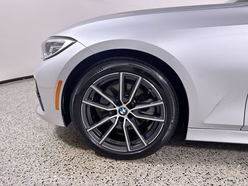 Used 2019 BMW 330i Sedan w/ Premium Package RWD image 10