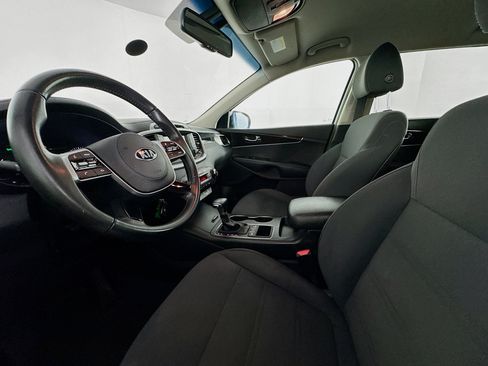 Used 2019 Kia Sorento AWD w/ Option Group 020 image 19