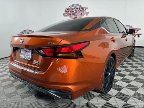 Used 2022 Nissan Altima 2.5 SR image 27