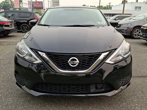 Used 2019 Nissan Sentra SV FWD image 5