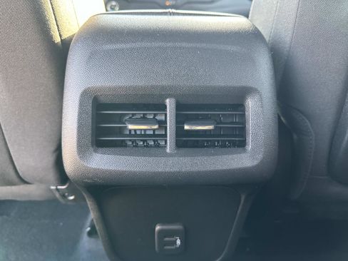 Certified 2023 GMC Terrain SLE w/ Driver Convenience Package image 13