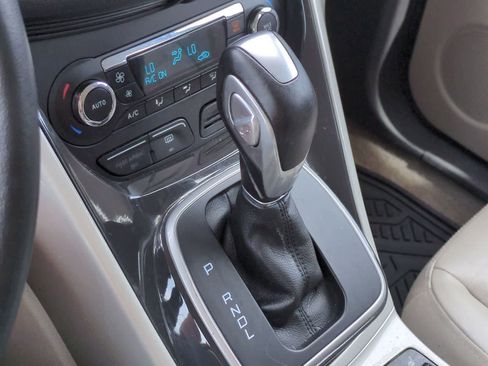 Used 2013 Ford C-MAX SEL FWD image 32