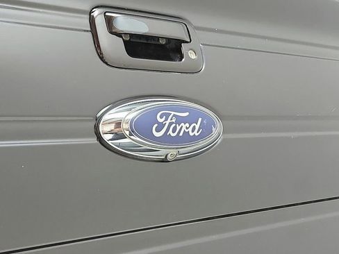 Used 2014 Ford F150 Lariat w/ Equipment Group 502A Luxury image 28