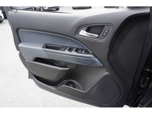 Used 2021 Chevrolet Colorado Z71 w/ Safety Package image 17