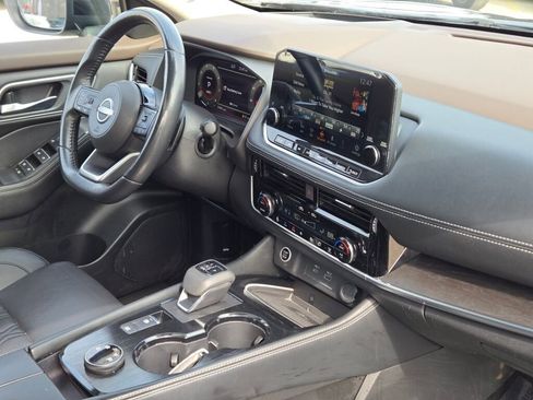 Used 2023 Nissan Rogue Platinum w/ Platinum Premium Package AWD/4WD image 8