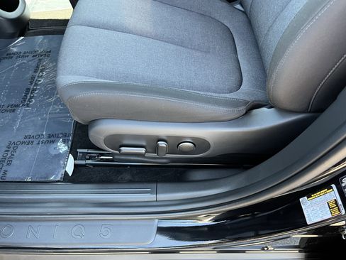 Certified 2024 Hyundai Ioniq 5 SEL RWD image 17