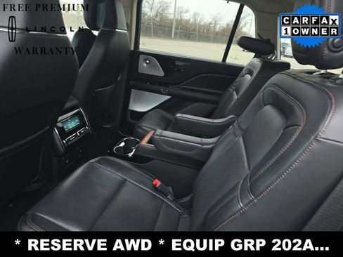 Used 2020 Lincoln Aviator Reserve w/ Equipment Group 202A image 14