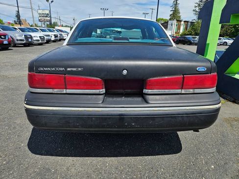Used 1997 Ford Crown Victoria Police Interceptor RWD image 4