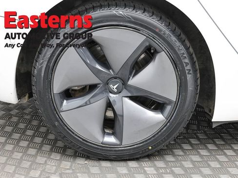 Used 2019 Tesla Model 3 Long Range image 27