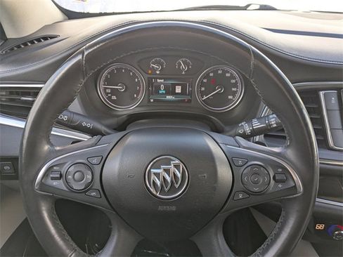 Used 2018 Buick Enclave Essence image 33