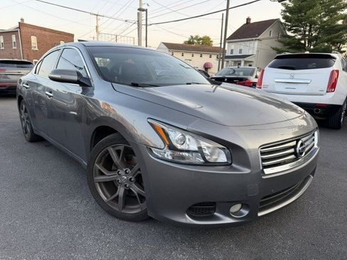 Used 2014 Nissan Maxima 3.5 SV w/ Sport Package FWD image 3