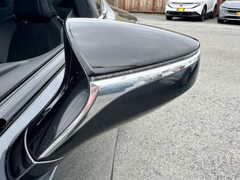 Used 2018 Lexus LC 500 Coupe RWD image 17