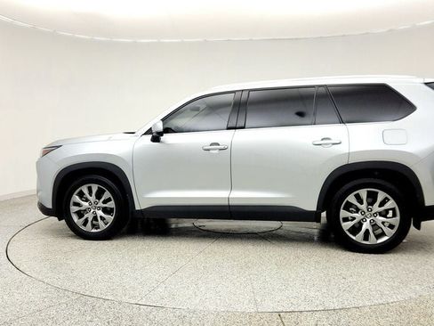Used 2024 Toyota Grand Highlander AWD Hybrid image 8