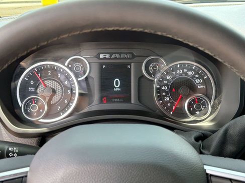 Used 2026 RAM 2500 Big Horn AWD/4WD image 23