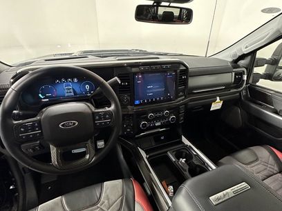 New 2023 Ford F250 Lariat w/ Lariat Ultimate Package