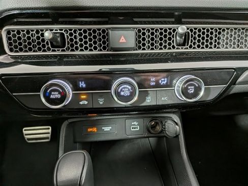 Used 2023 Honda Civic Sport image 20
