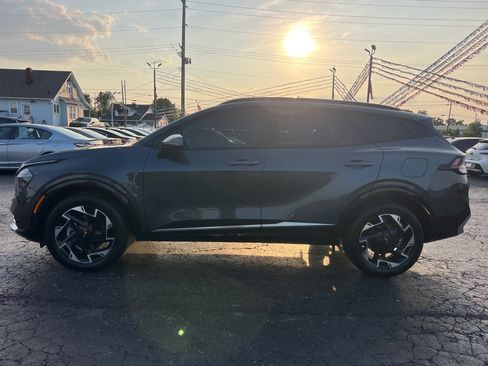 Used 2024 Kia Sportage SX AWD/4WD image 4