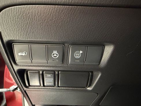 Used 2021 Nissan Armada Platinum w/ Captain's Chairs Package image 14