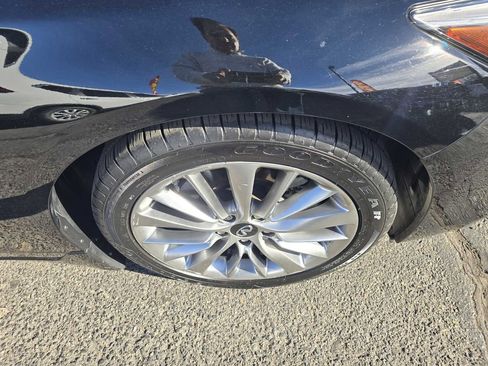 Used 2019 INFINITI Q50 Luxe w/ Essential Package (3.0T Luxe) image 33