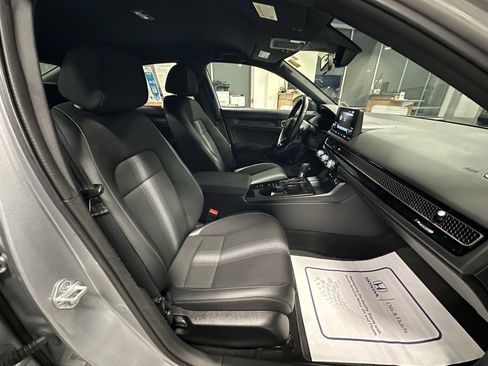 Used 2023 Honda Civic Sport image 20