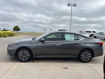 New 2025 Nissan Altima 2.5 SV w/ SV Premium Package