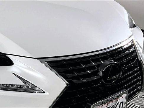 Used 2018 Lexus NX 300 FWD image 28