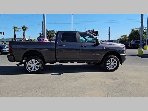 New 2026 RAM 2500 Big Horn AWD/4WD image 33