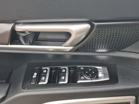 Certified 2025 Kia Telluride S image 9