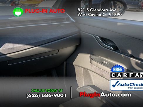 Used 2023 Fisker Ocean Extreme image 17