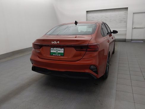 Used 2024 Kia Forte LXS FWD image 7