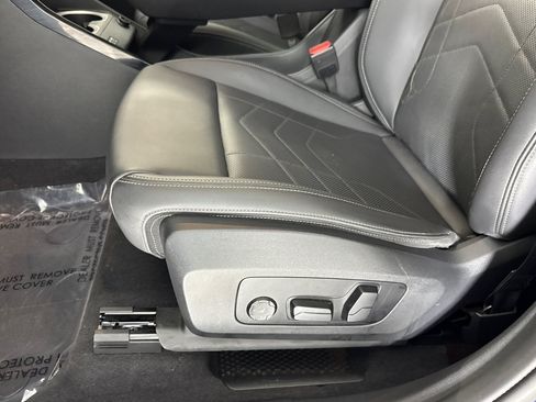 Used 2023 BMW X1 xDrive28i w/ Convenience Package AWD/4WD image 15