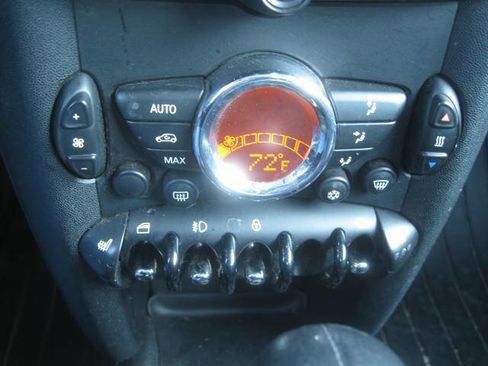 Used 2011 MINI Cooper Hardtop image 17