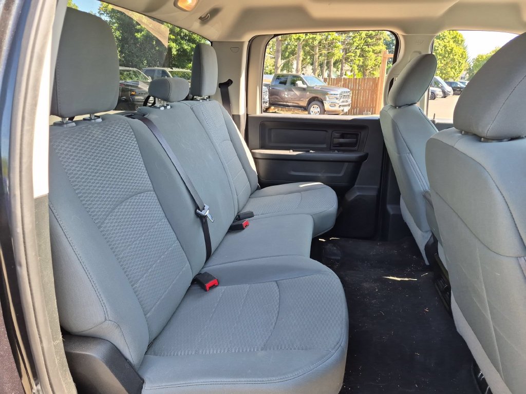 Used 2018 RAM 1500 Express w/ Wheel & Sound Group AWD/4WD image 15