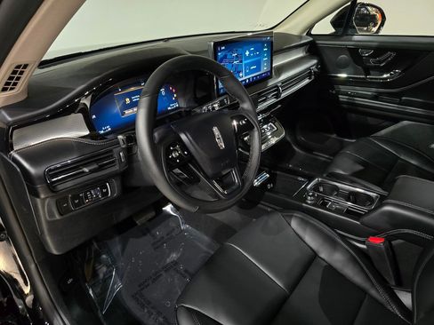 New 2026 Lincoln Corsair Premiere image 19