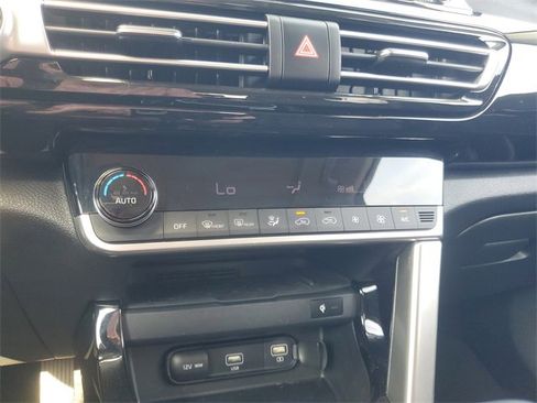 Certified 2022 Kia Seltos EX image 24