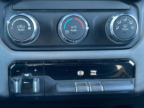 Used 2024 RAM 2500 Big Horn image 15