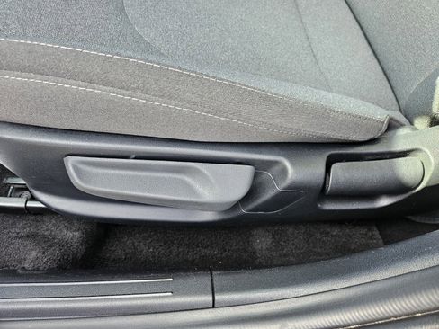 Used 2025 Kia K4 LXS image 9