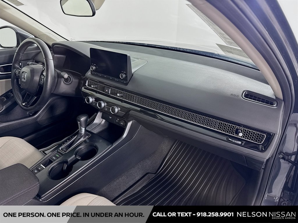 Used 2023 Honda Civic EX image 27