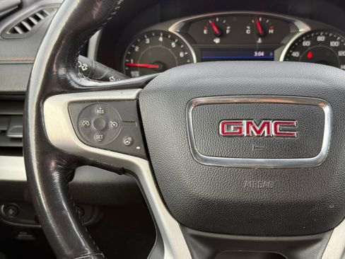 Used 2019 GMC Terrain SLT w/ Preferred Package AWD/4WD image 24