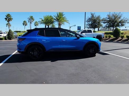 New 2026 Chevrolet Equinox EV RS image 28