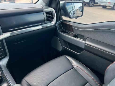 Used 2023 Ford F150 Lariat w/ Trailer Tow Package AWD/4WD image 11