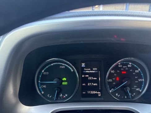 Used 2018 Toyota RAV4 XLE w/ Carpet Mat Package image 24