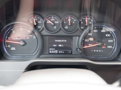 Used 2025 Chevrolet Silverado 2500 W/T AWD/4WD image 5