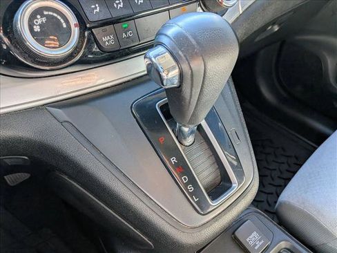Used 2015 Honda CR-V LX image 12
