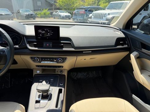Used 2020 Audi Q5 2.0T Premium image 30