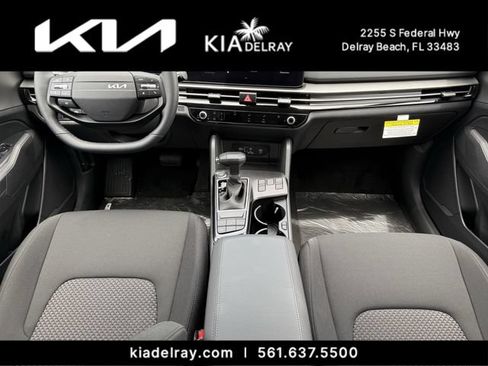 New 2026 Kia Sportage LX FWD image 10